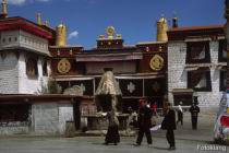 E_Lhasa_Jokhang_01.jpg